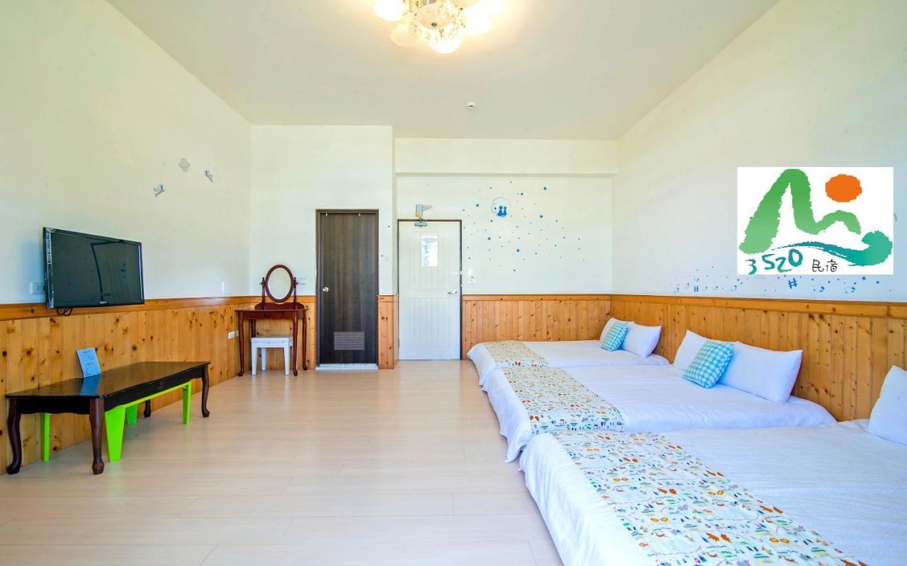 3520 Homestay T'ai-tung Exterior foto